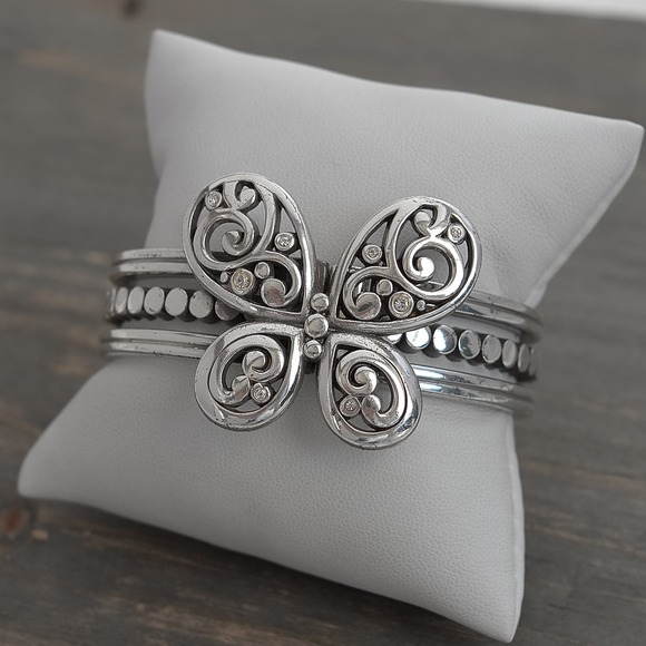 Brighton Jewelry - Brighton Contempo Butterfly Bangle Bracelet Statement Hinged Magnetic Clasp